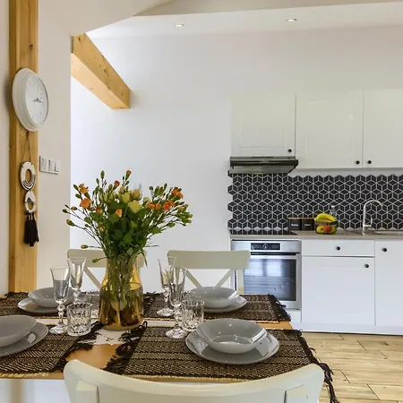 Daire Abra 1 Rynek 8 Muszyna